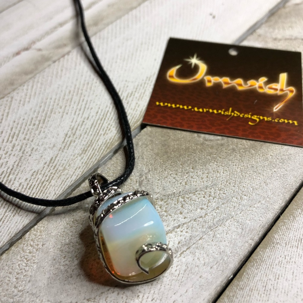 Authentic Peruvian Opalite Stone Necklace. - image 1